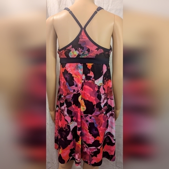 NWOT Athleta Racerback Dress Medium Multicolor - Picture 3 of 7